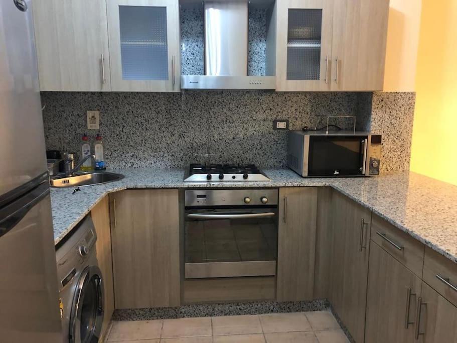 Naama Bay Luxury Stylish Entire Flat With En-Suit Rooms -Centre Of Sharm 外观 照片